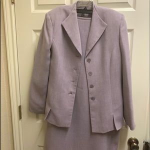 Ladies Suit " Collection FOR Le Suit" Made in Cambodia, Size 10